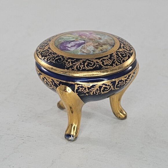Limoges France Footed Trinket Box Cobalt Blue Gold Floral Design W/ Romantic Sce - Picture 6 of 10